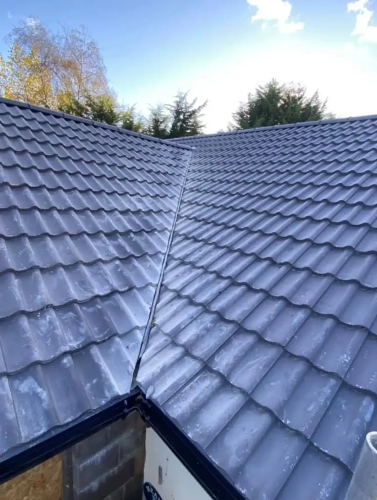 Roof-Installation-Service-Rhondda-Mak-Roofing